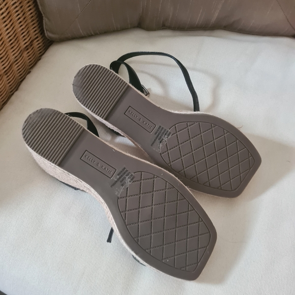 Kelly and Katie Wister Wedge Sandal - Picture 8 of 9